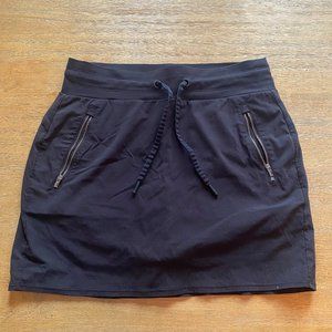 Women's Athleta Skort w/ pockets